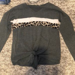 Long sleeve light shirt